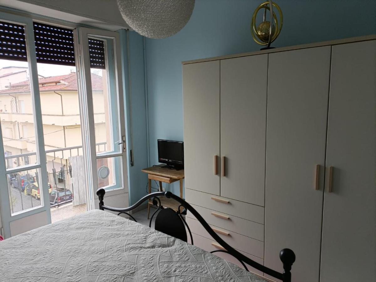 Casa Alice , Lido Di , Lucca *